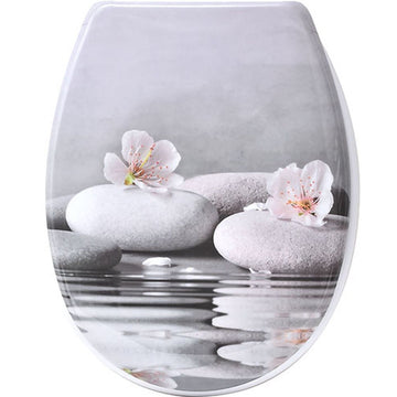 Capac De Toaletă Duroplast 18 Inch Cu Balamale Din Plastic - Lou prezentat într-un decor modern marca Ramos
