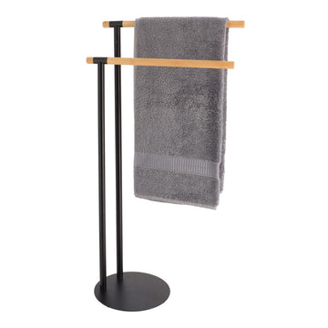 Suport metalic pentru prosoape cu 2 bare din bambus - Negru/Bambus prezentat într-un decor modern marca Ramos