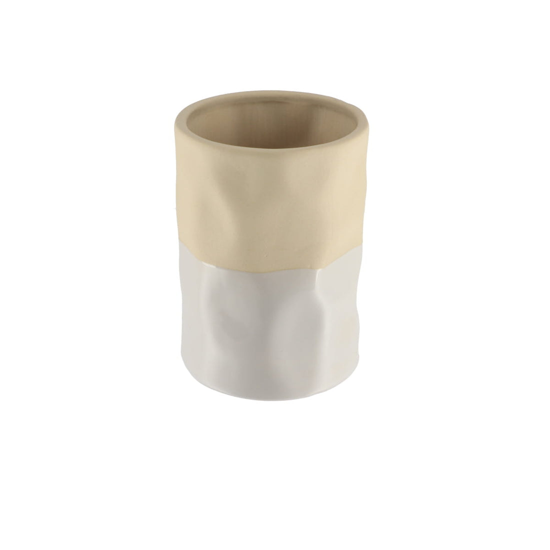 Pahar Bicolor din Ceramică - Alb/Bej prezentat într-un decor modern marca Ramos