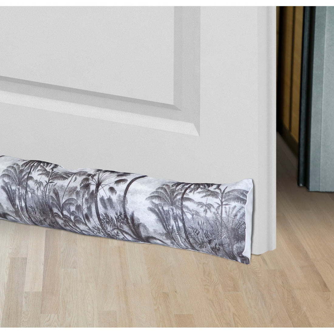 Izolator Ușă - Palma Blanc, 80CM ilustrat într-un decor elegant marca Ramos