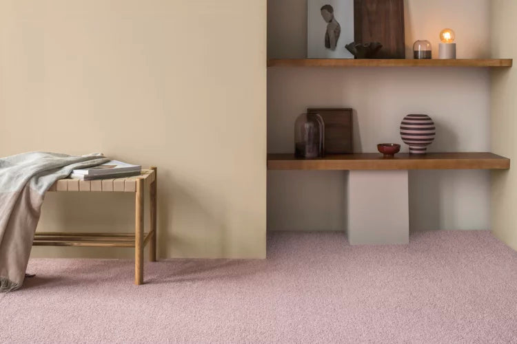 Mochetă Estrella ilustrat într-un decor elegant marca Ramos