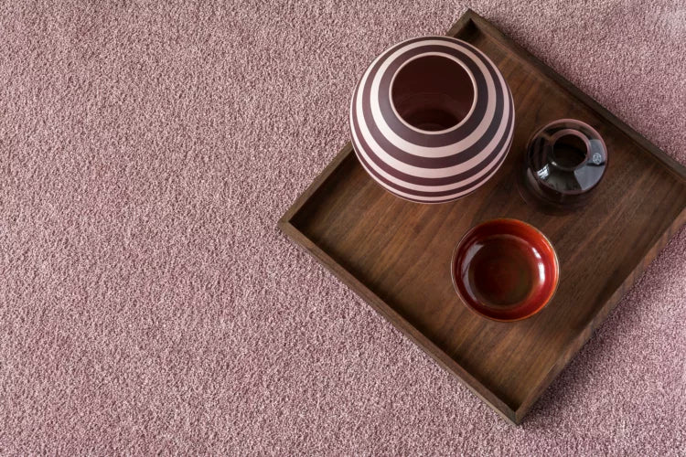 Mochetă Estrella ilustrat într-un decor elegant marca Ramos