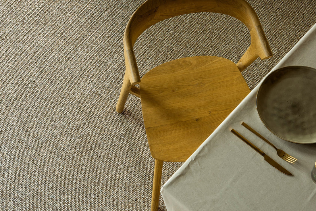 Mochetă Ruta ilustrat într-un decor elegant marca Ramos