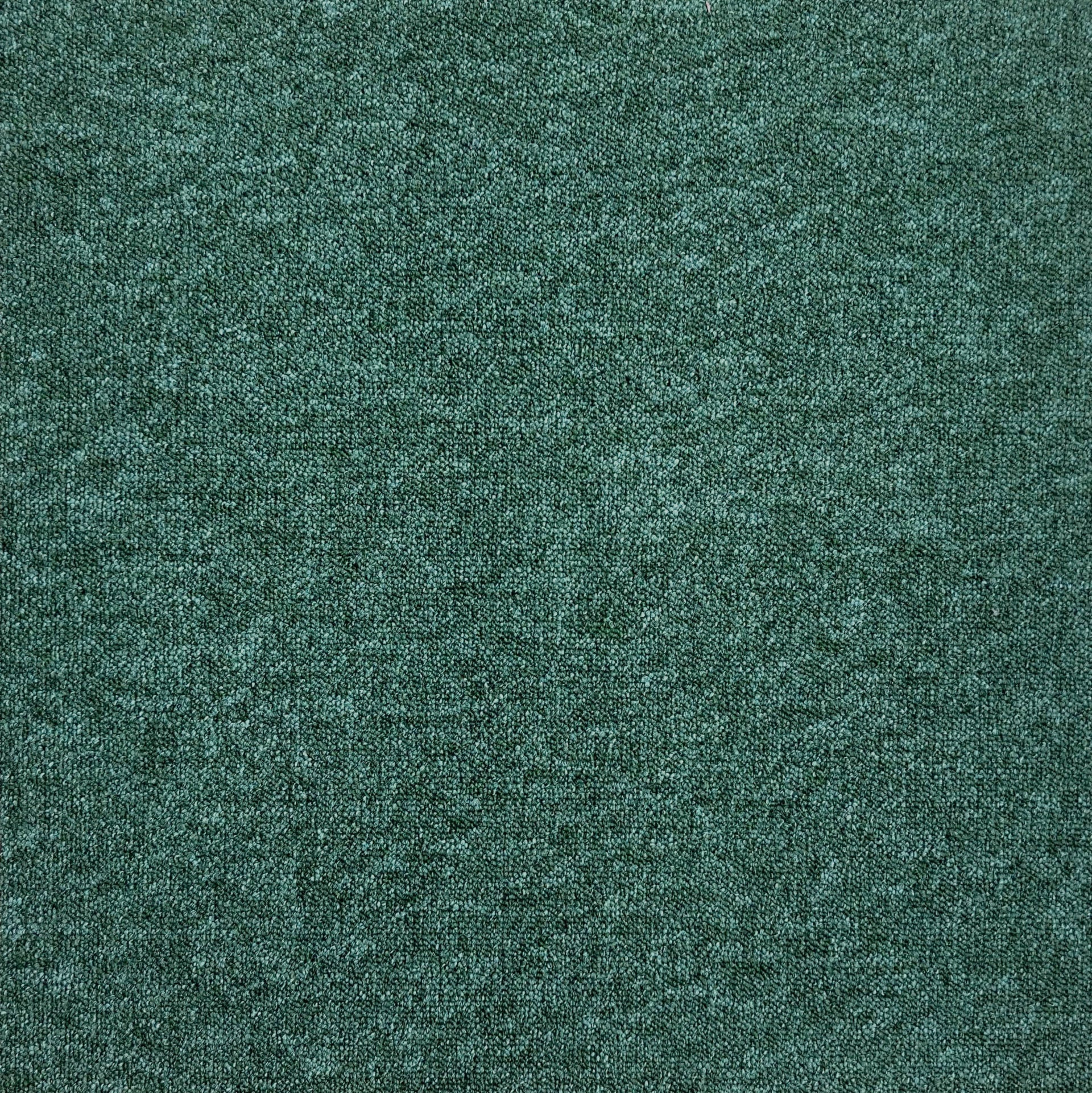 Mochetă Dale Sierra Tile – Plăci 50x50 cm pentru Spații Comerciale - ramosdecor