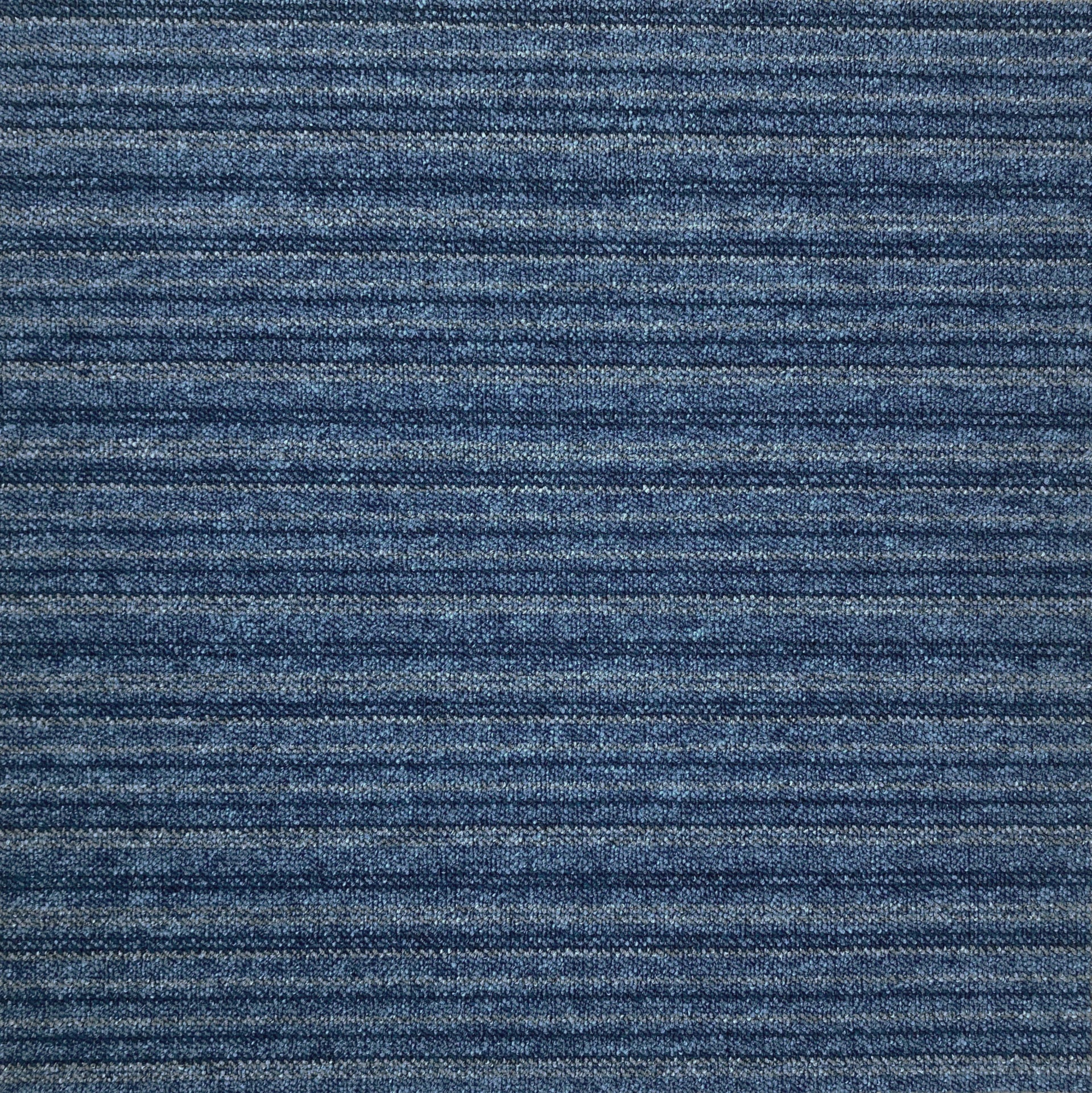 Mochetă Dale Sierra Tile – Plăci 50x50 cm pentru Spații Comerciale - ramosdecor