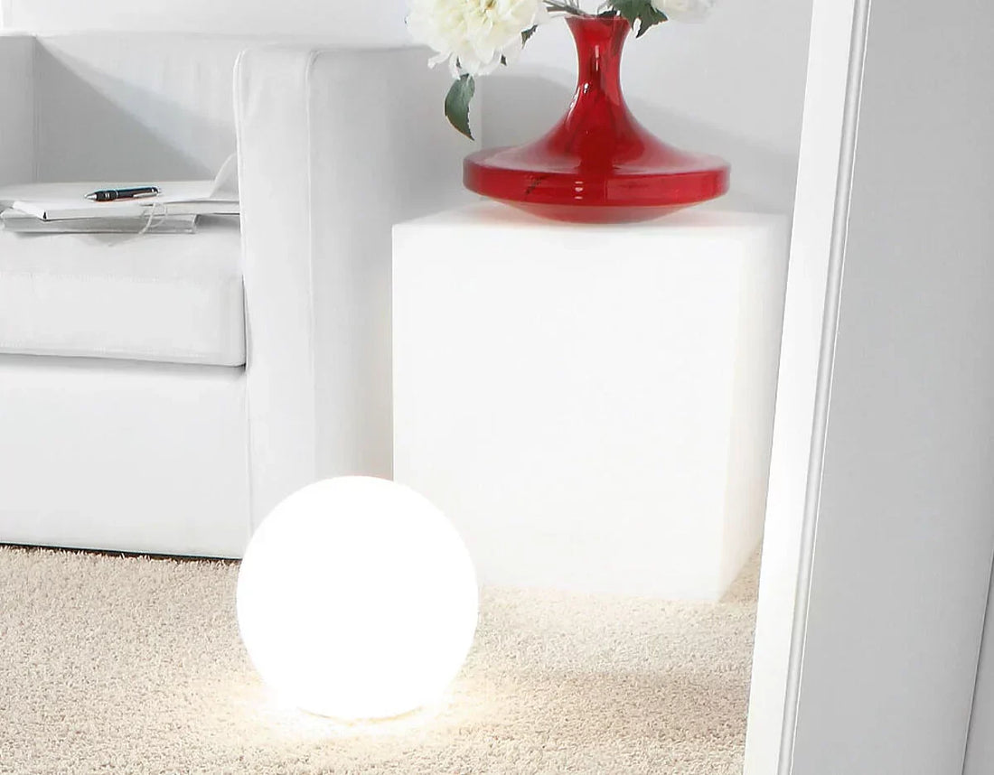 Mochetă Modulară Autoadezivă Cottel Vista MO 25 x 100 cm prezentat într-un decor modern marca Ramos
